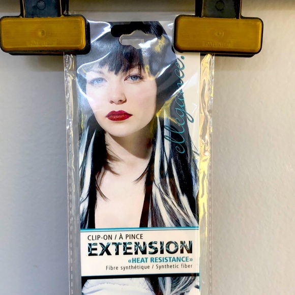 Clip in Hair Extension - Picture 1 of 6